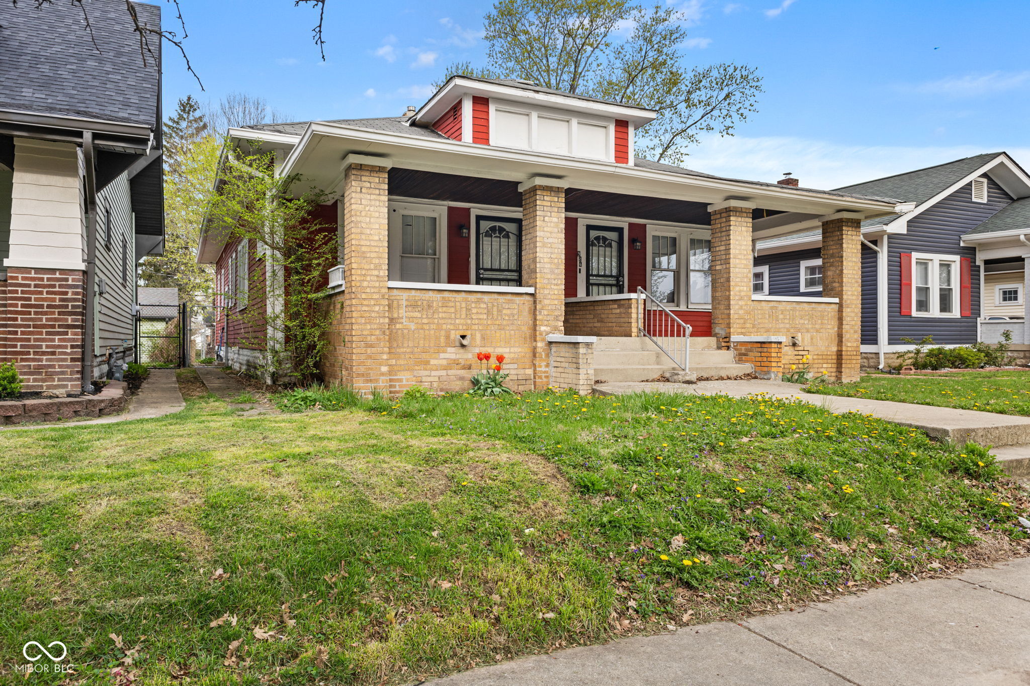 924 N Chester Avenue