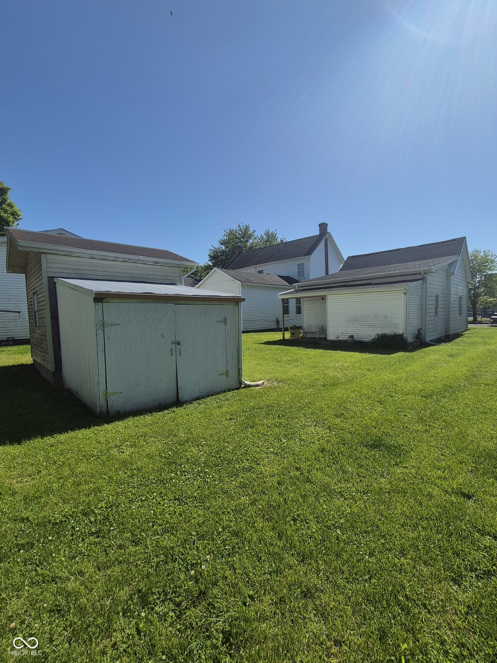 412 Indianapolis Avenue