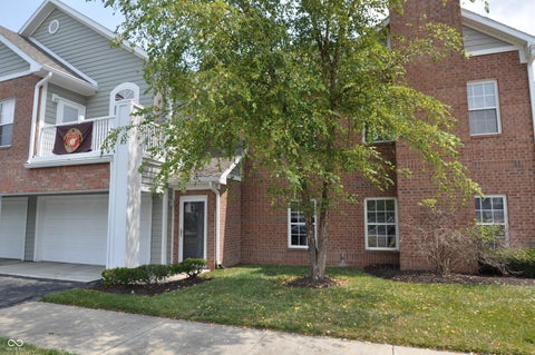 Photo of 1367 Shadow Ridge Road, Carmel, IN 46280 (MLS # 22117326)
