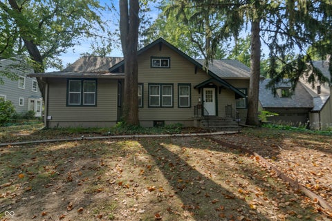 Photo of 3750 Totem Lane, Indianapolis, IN 46208 (MLS # 22125543)