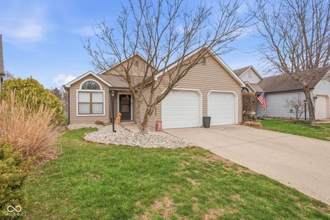 Photo of 6662 Aintree Court, Indianapolis, IN 46250 (MLS # 22090778)
