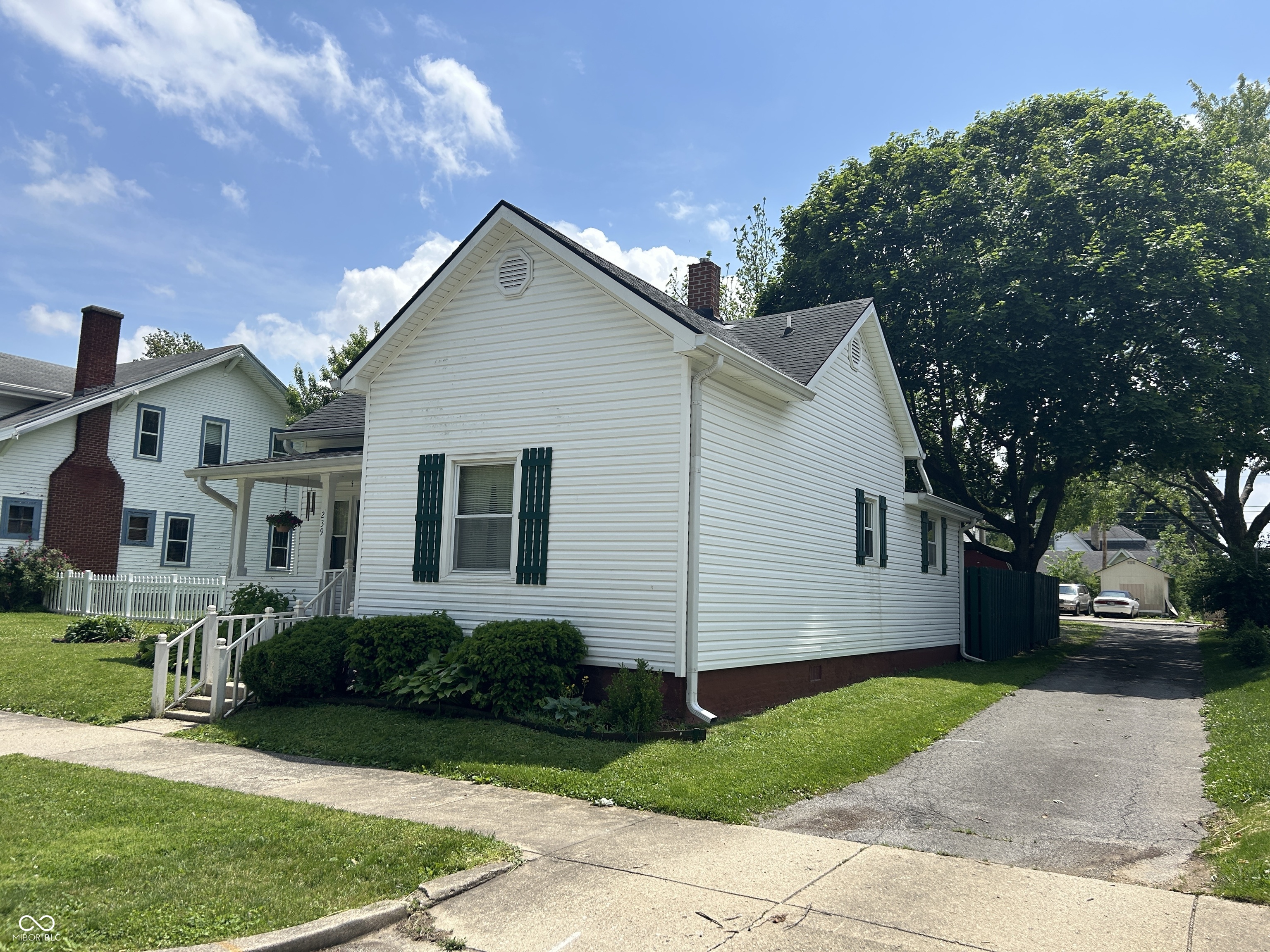 239 Walnut Street