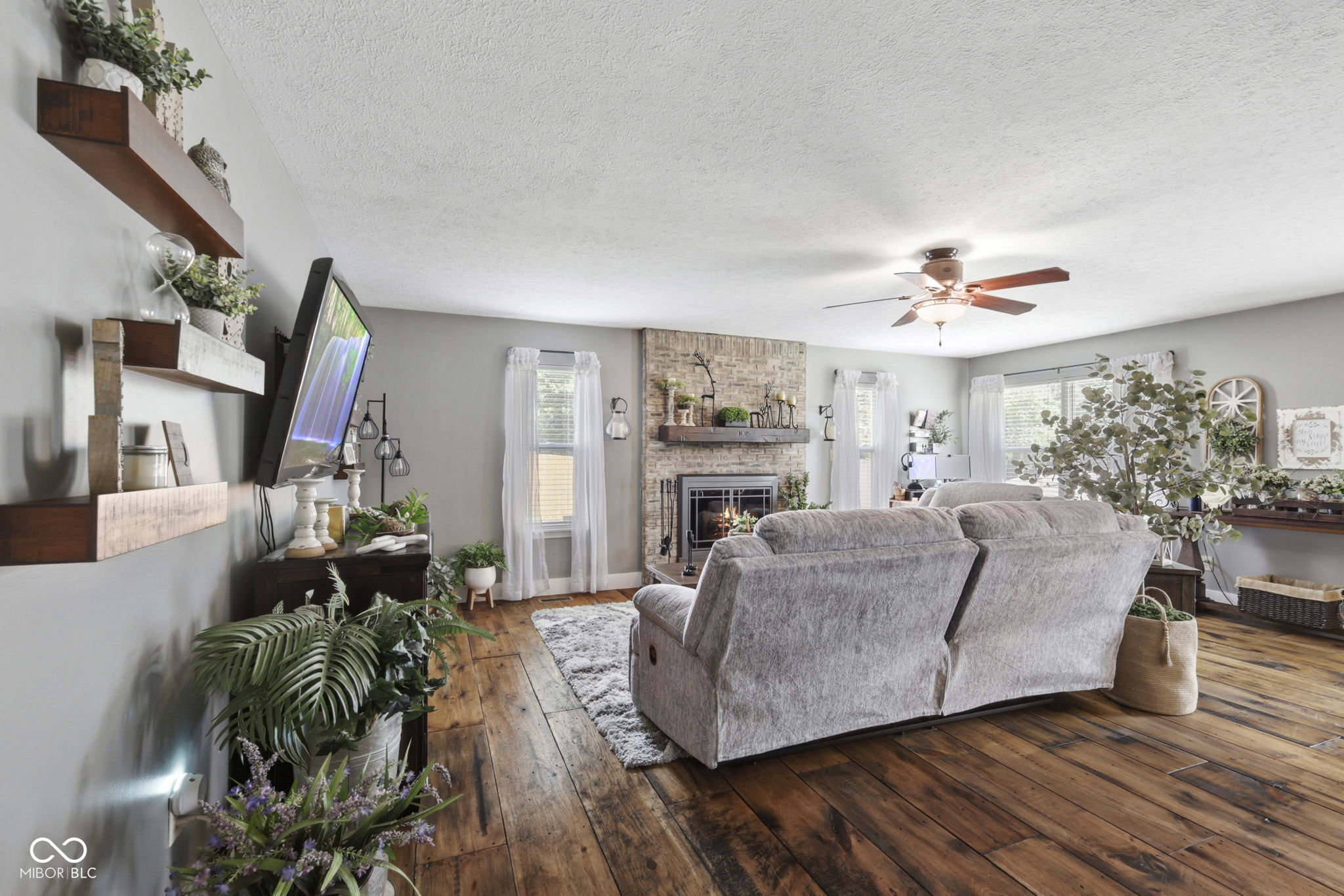 1223 Stave Oak Court