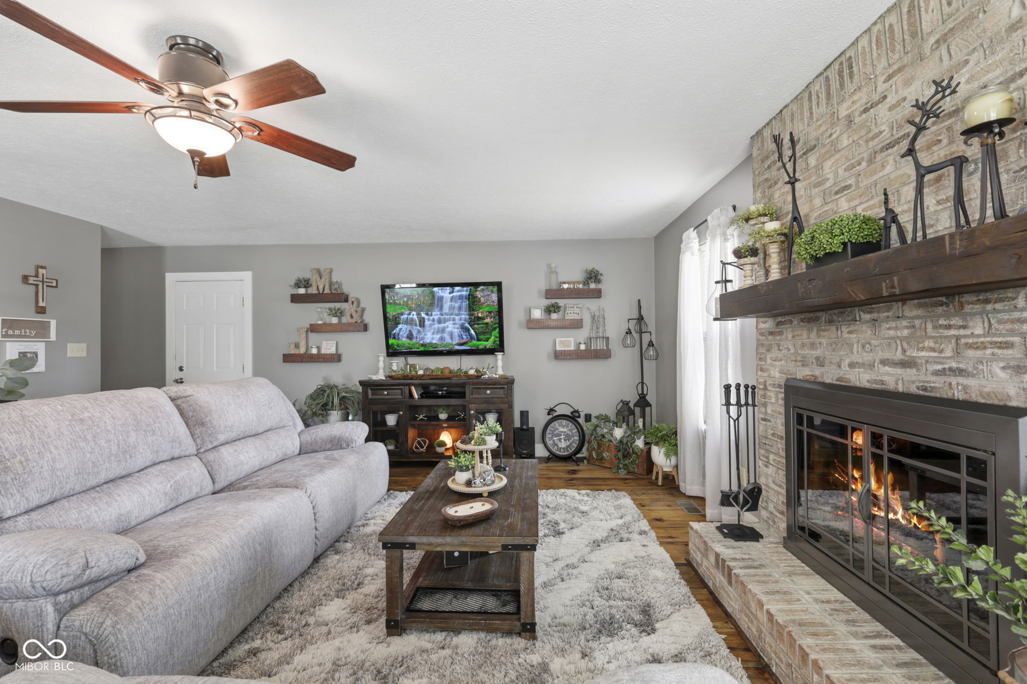 1223 Stave Oak Court