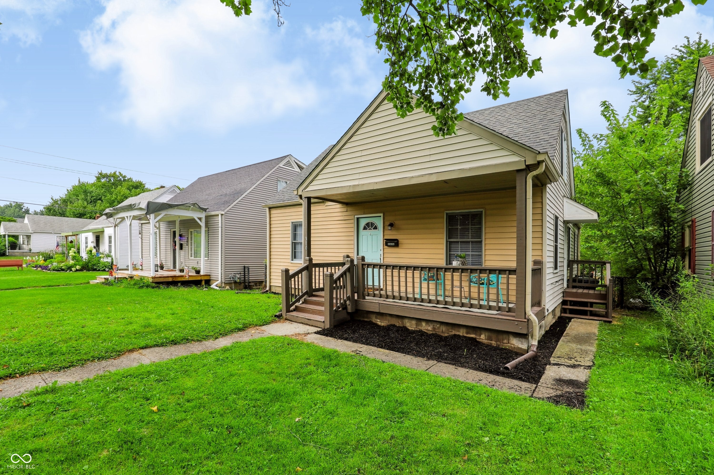 310 N 18th Avenue