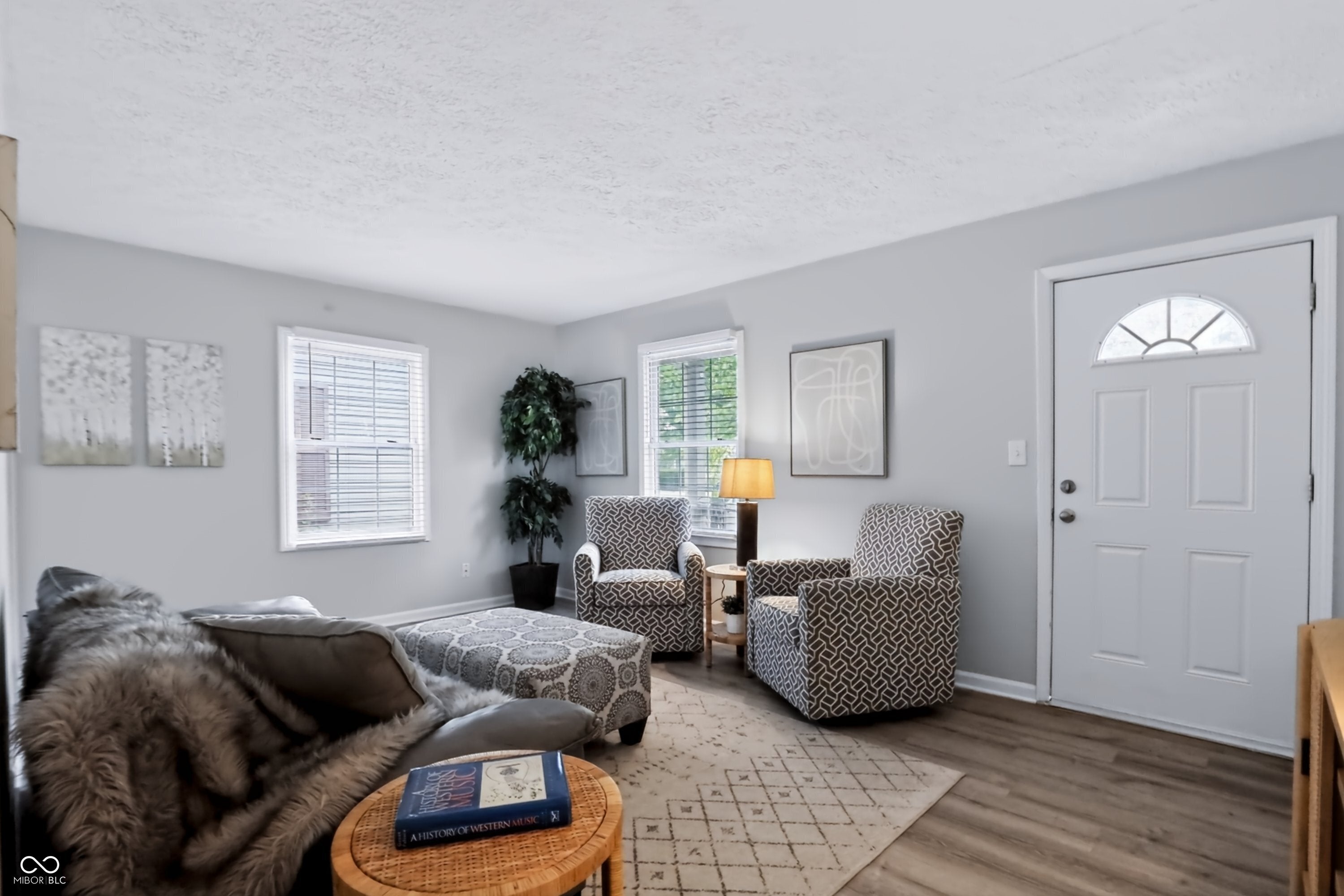 310 N 18th Avenue