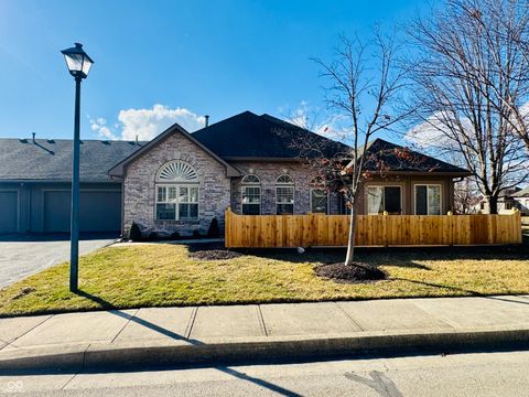 Photo of 11130 Vineyard Drive, Fishers, IN 46038 (MLS # 22082426)