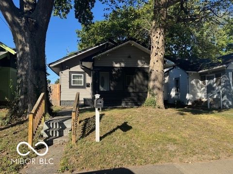 Photo of 3438 Carrollton Avenue, Indianapolis, IN 46205 (MLS # 22069127)