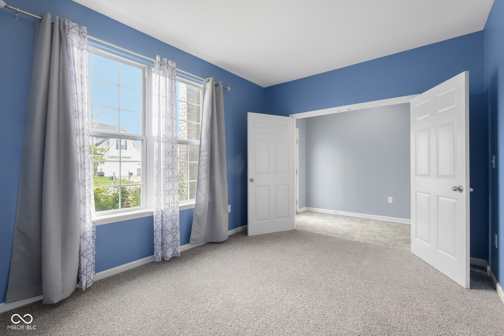 2502 Creekland Drive