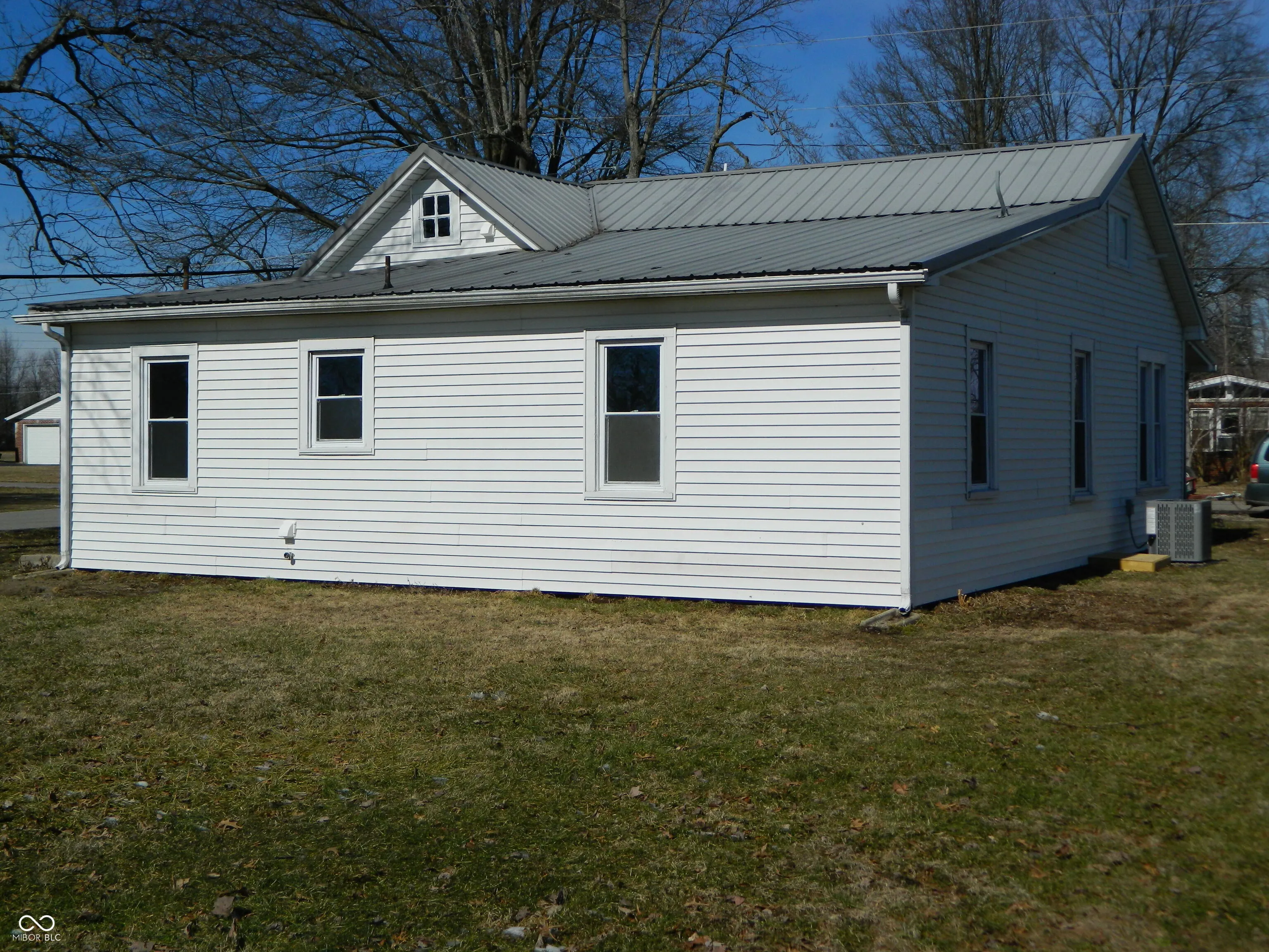 Crothersville, Indiana 47229, United States, 3 Bedrooms Bedrooms, ,1 BathroomBathrooms,Residential,Pending,4049