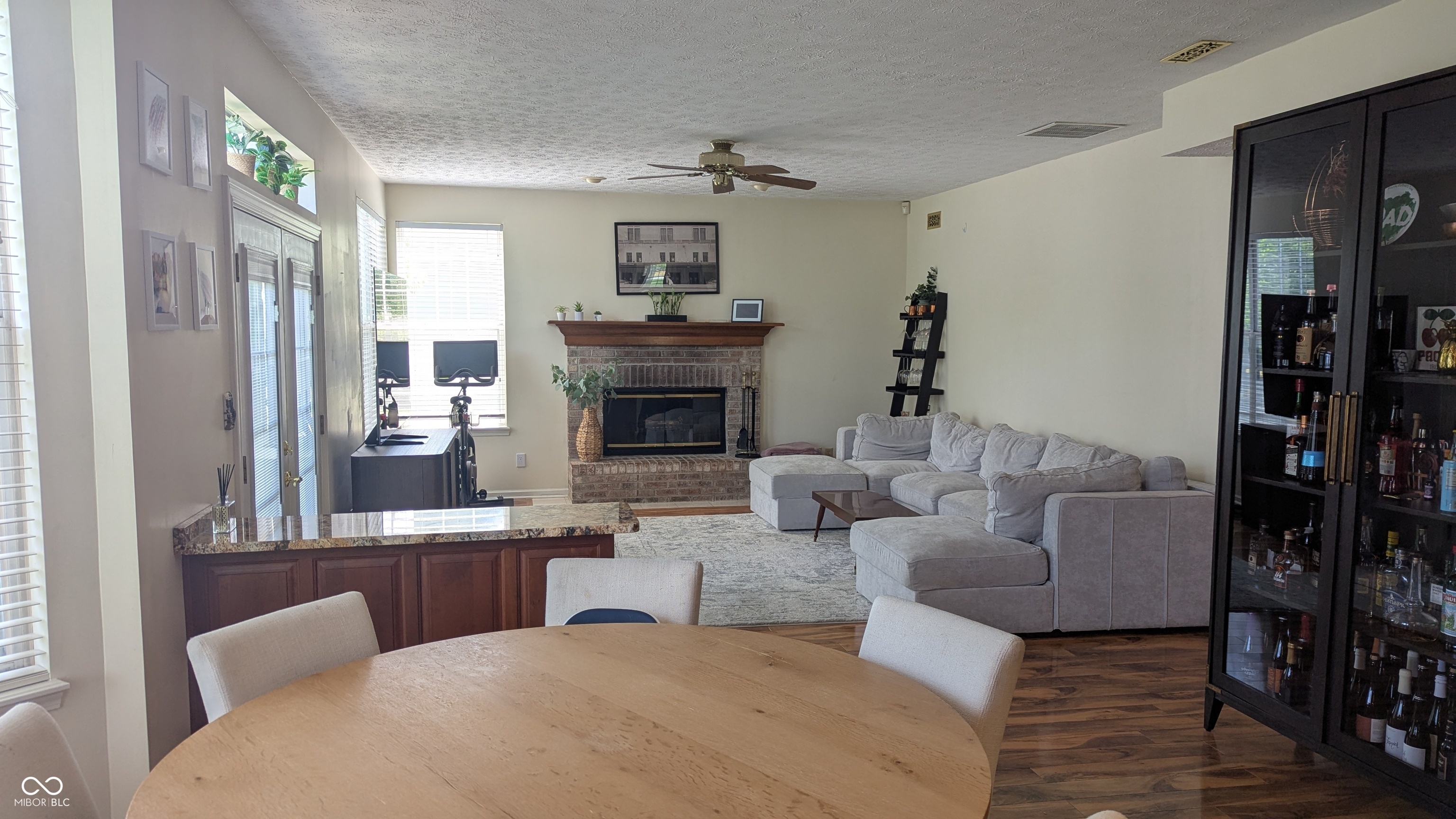 8598 Lantern Farms Drive
