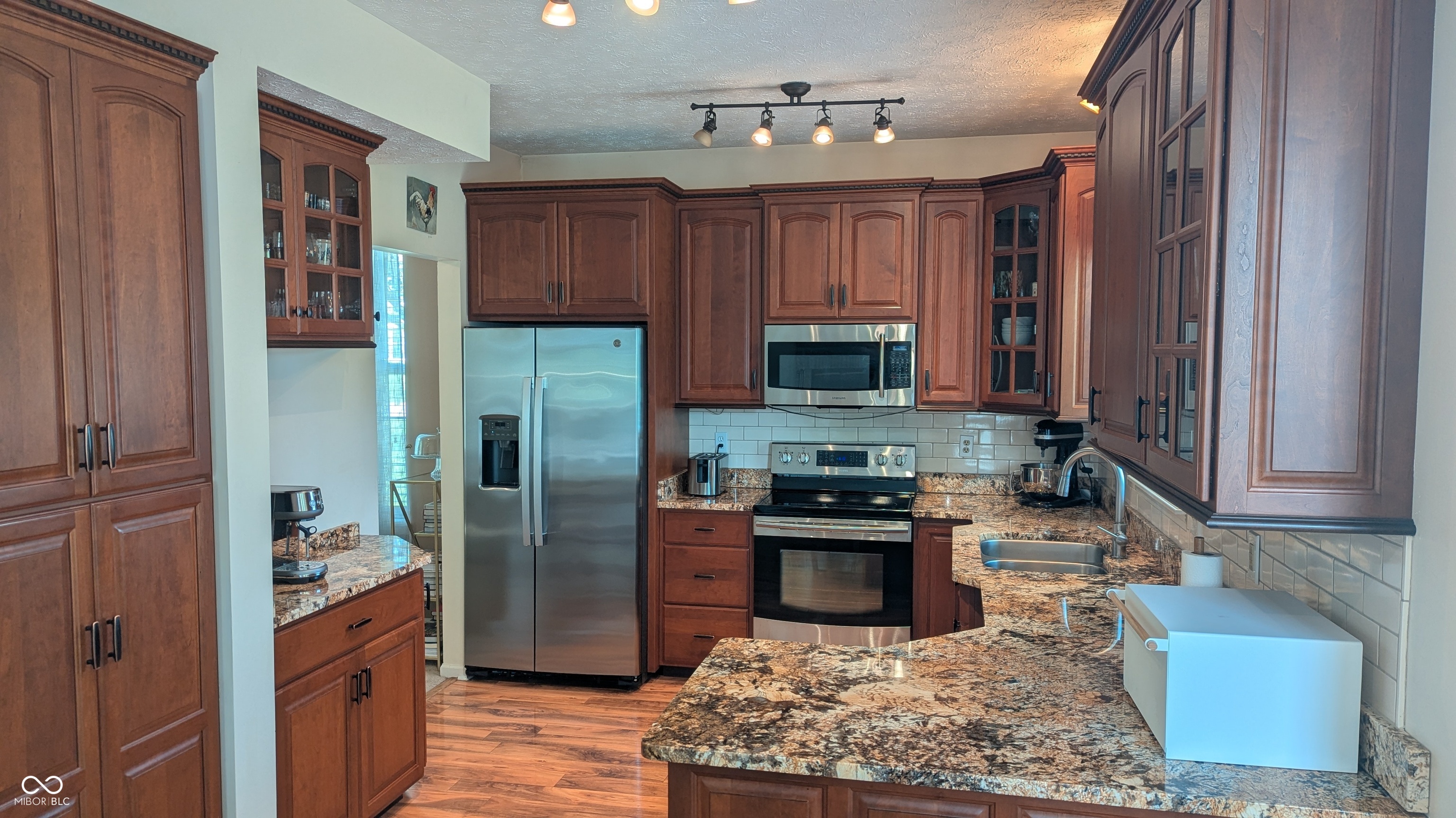 8598 Lantern Farms Drive