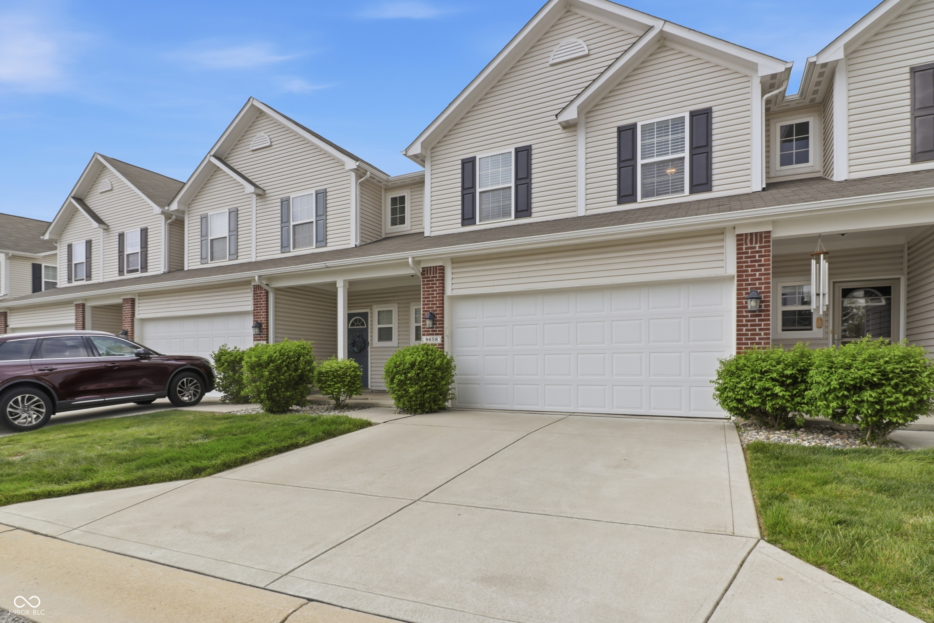 9658 Prairie Smoke Drive