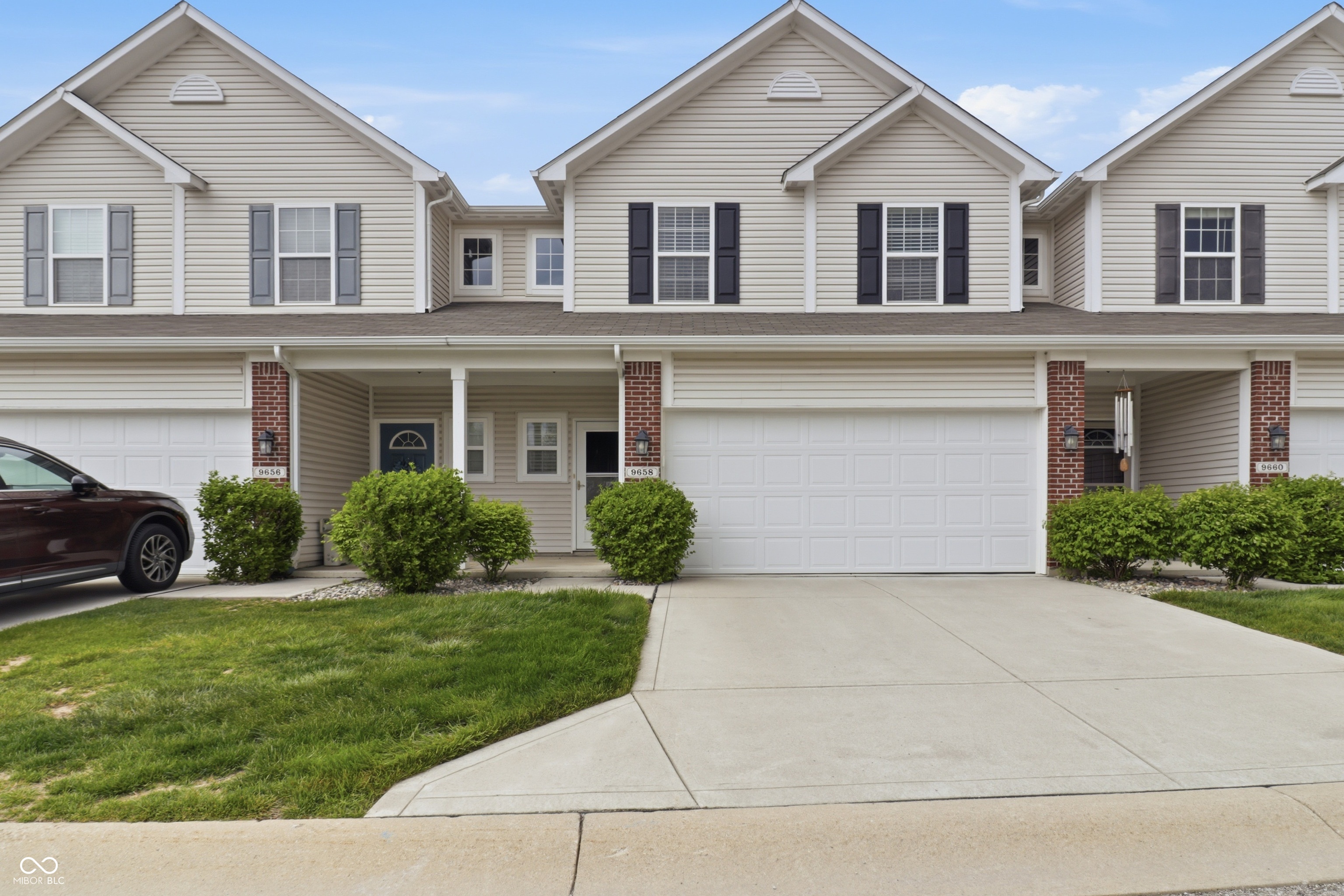 9658 Prairie Smoke Drive