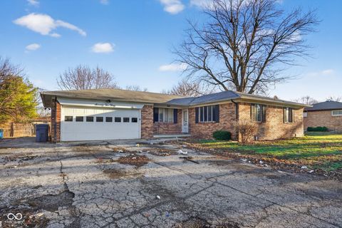 Photo of 7230 W Green Springs Road, Indianapolis, IN 46214 (MLS # 22089013)