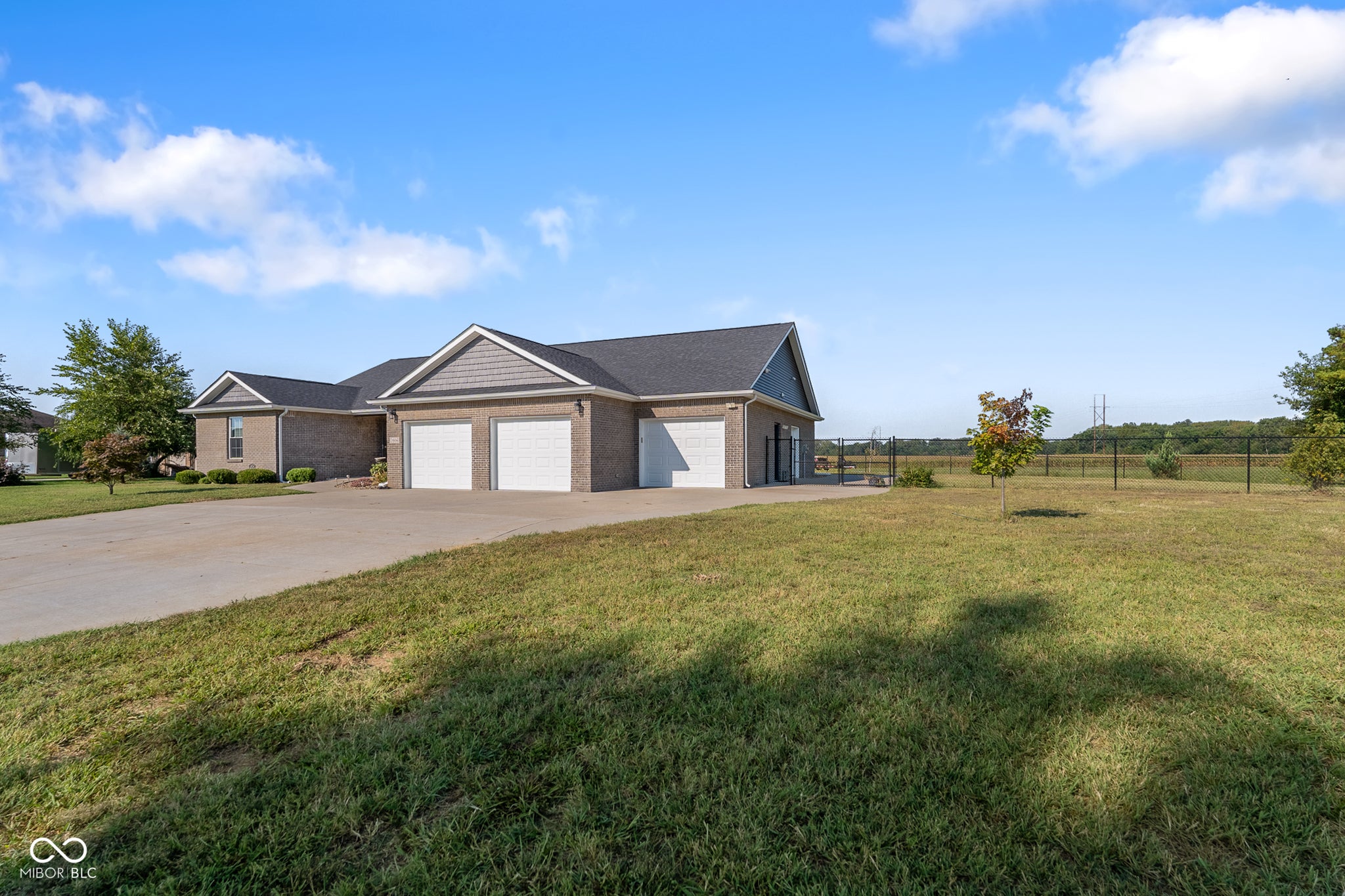 1604 E Bell Ford Drive