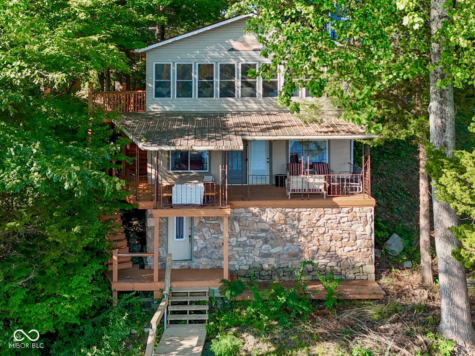 7372 Trout Drive