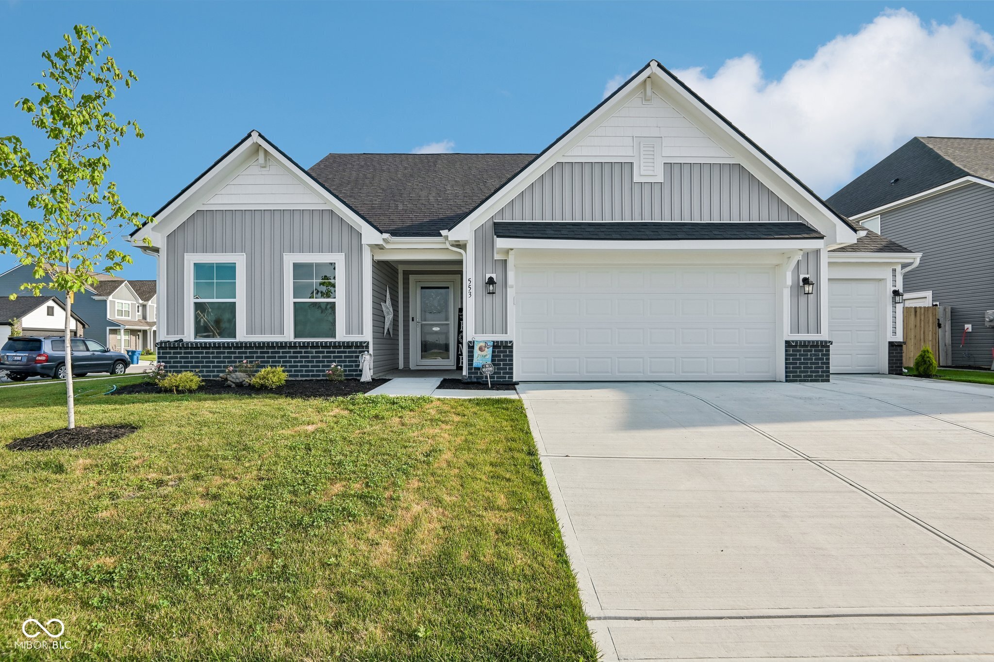 553 Alder Way