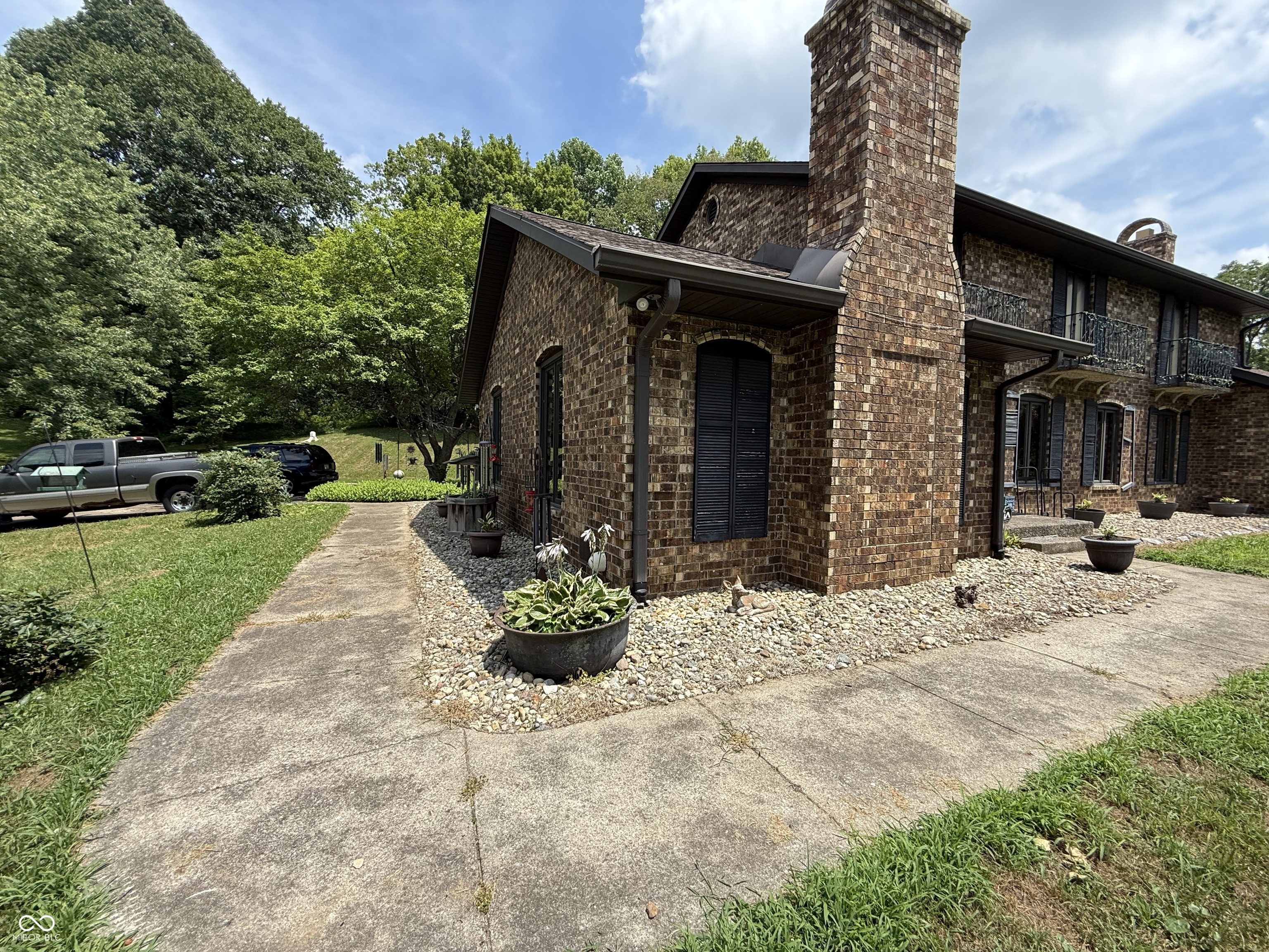 1604 State Road 252 Road