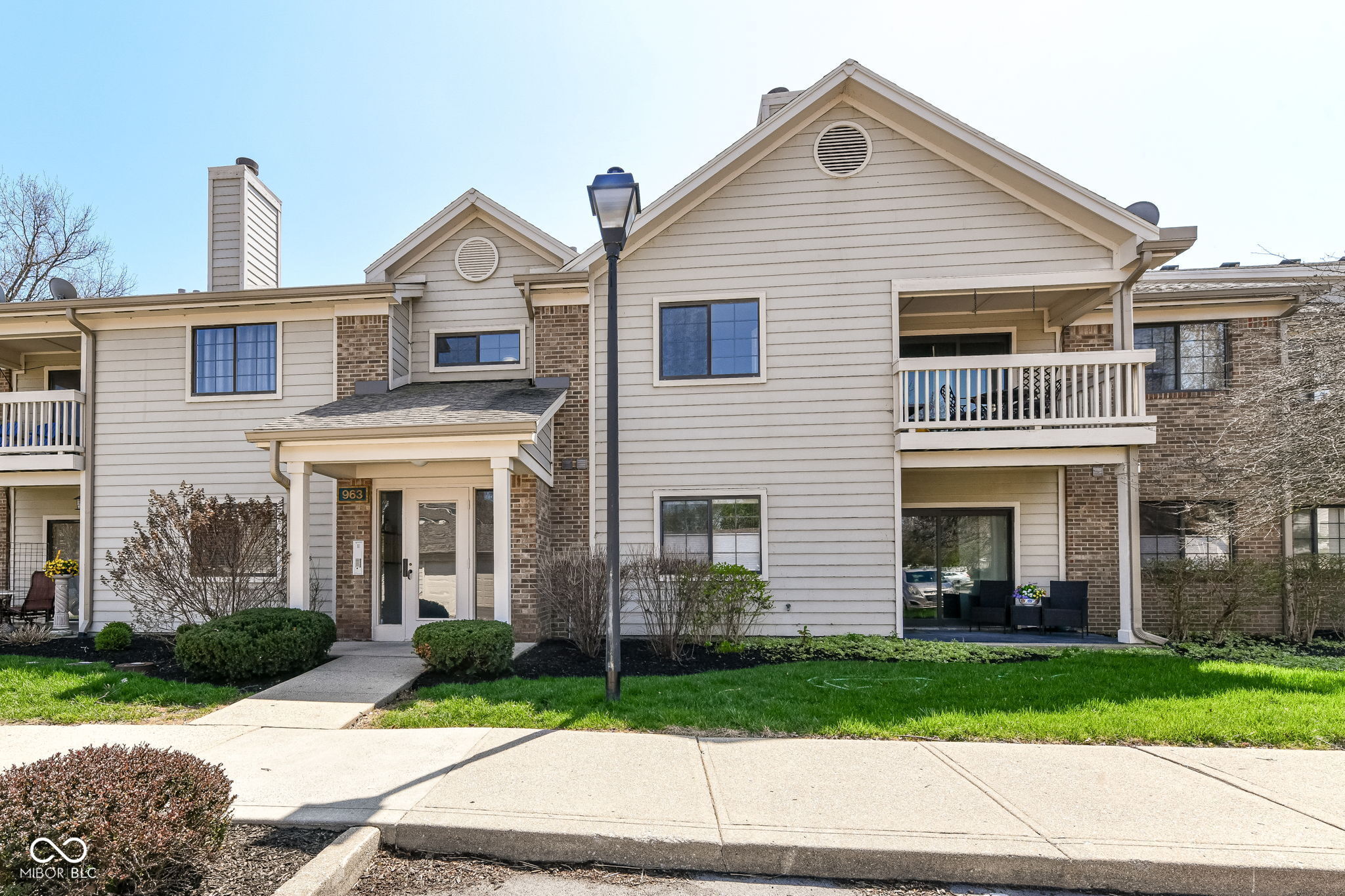 963 Wickham Court UNIT 103