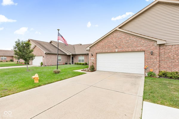 4242 REVERE LN, PLAINFIELD, IN 46168 - Image 2ee132b2eb4ae141925d284119f240ad/2957169686