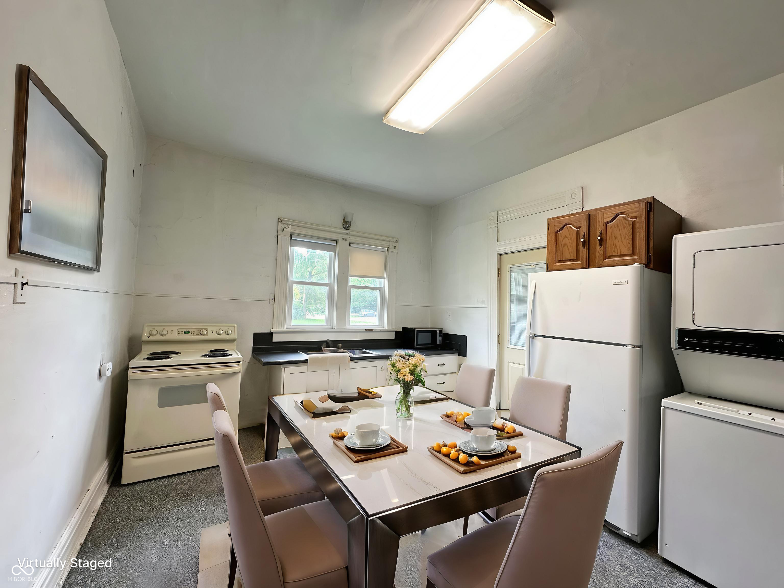 1101 W Ashland Avenue