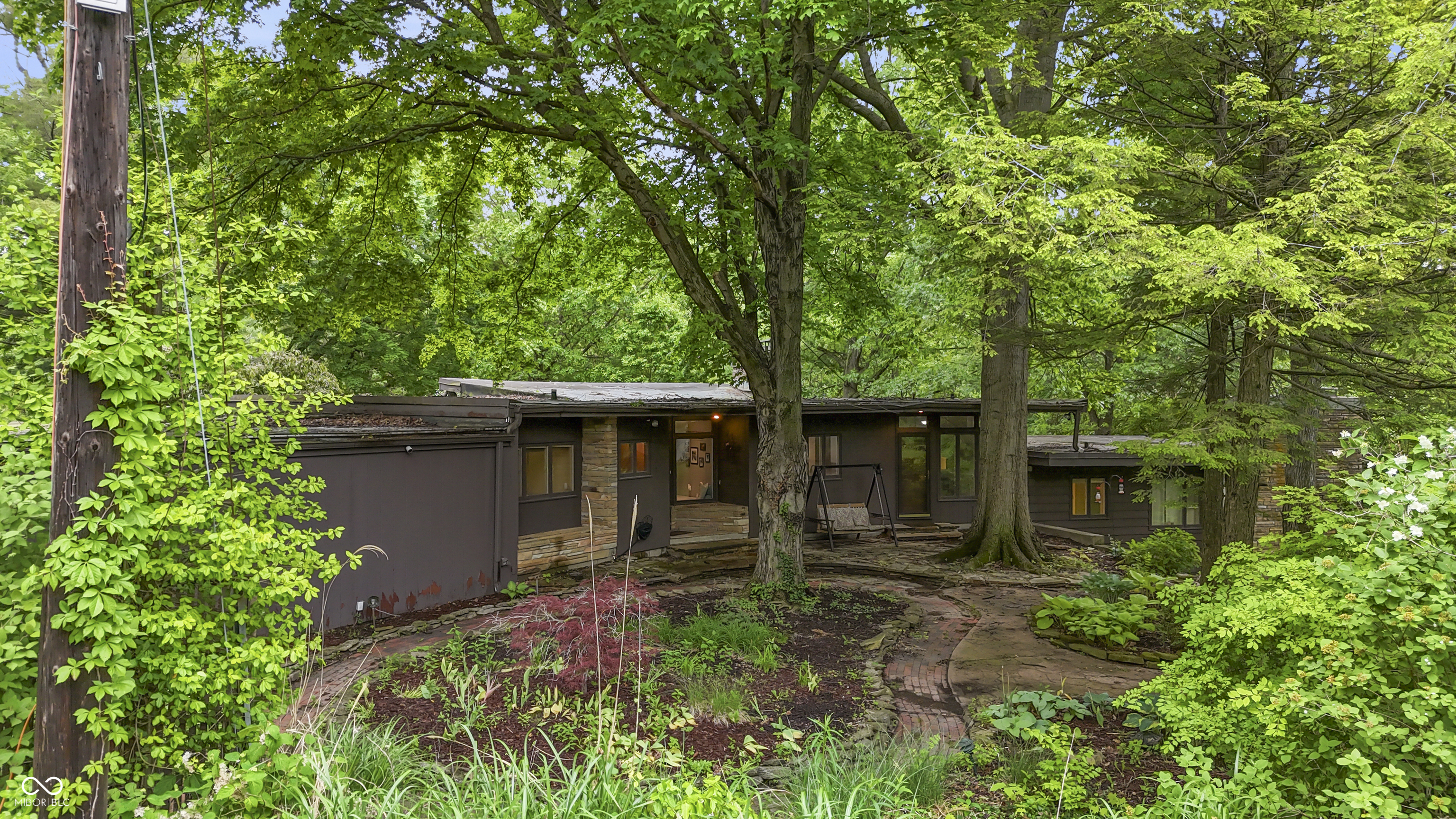 10 Overlook Drive
