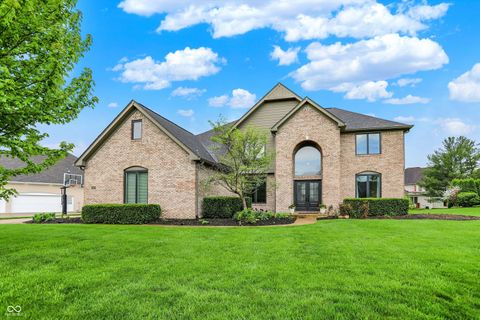 5255 Apache Moon Carmel IN 46033