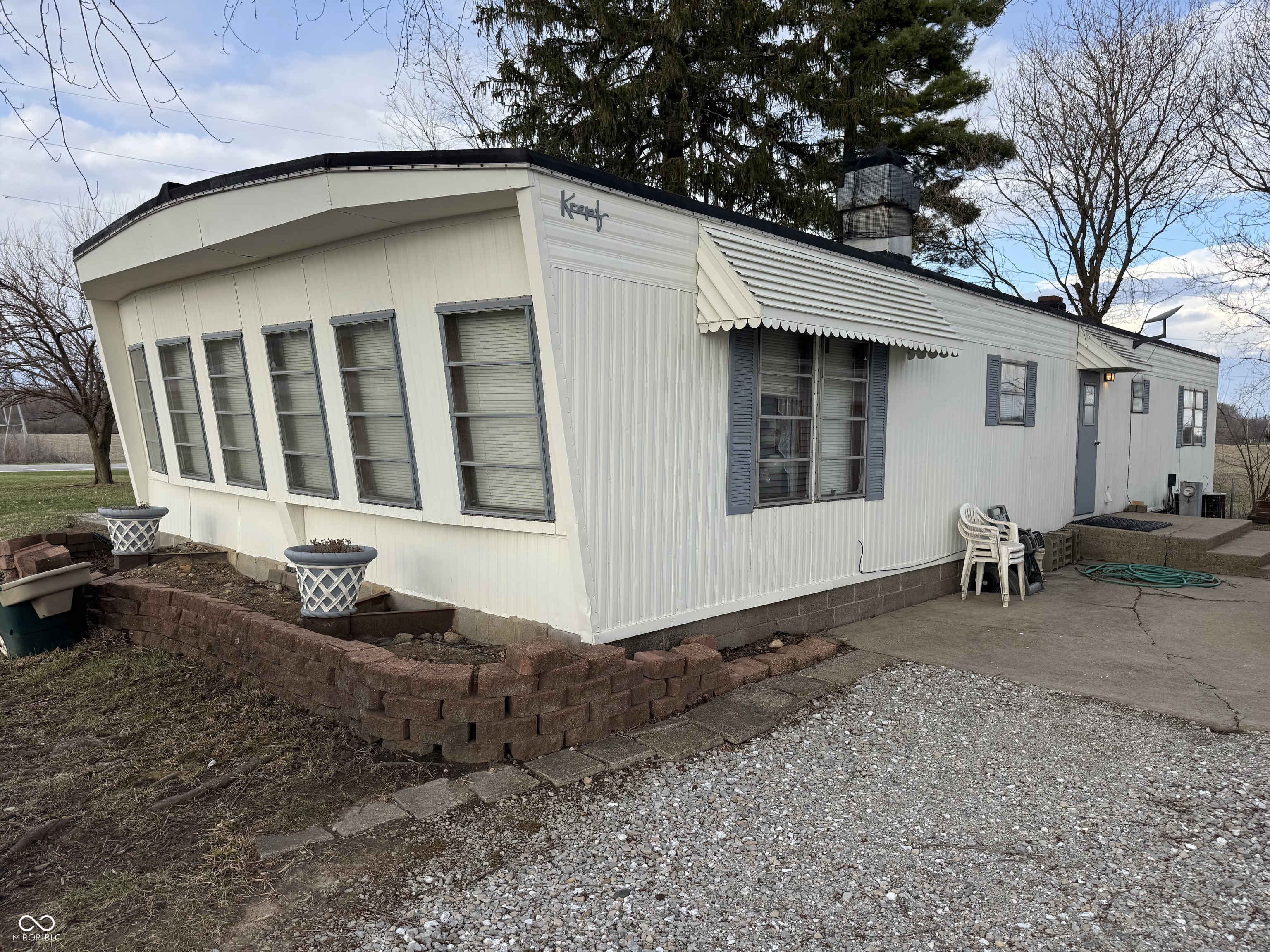 4653 E Us Highway 36