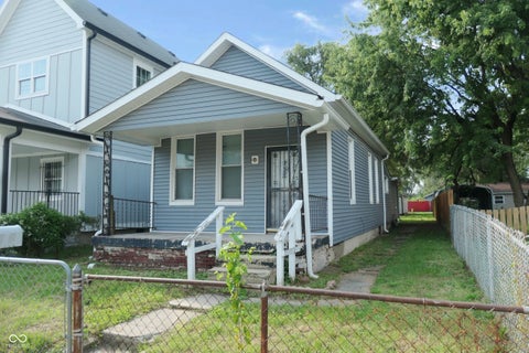 Photo of 211 Wisconsin Street, Indianapolis, IN 46225 (MLS # 22124231)