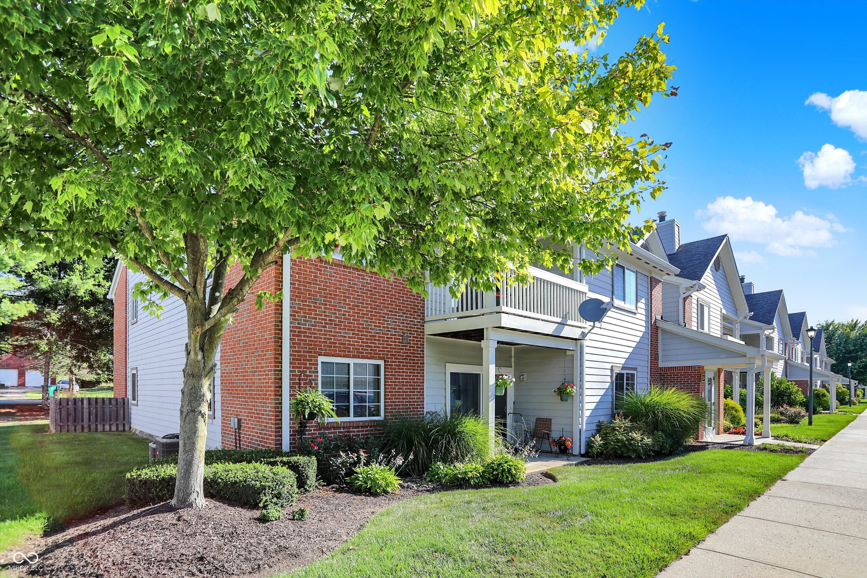 8354 Glenwillow Lane 205