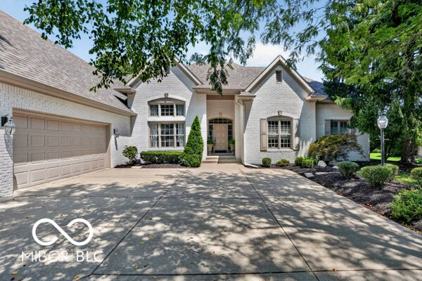 10504 Chestnut Hill Circle