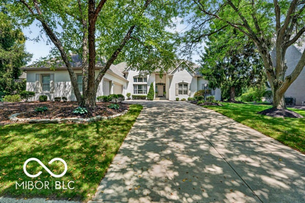 10504 Chestnut Hill Circle