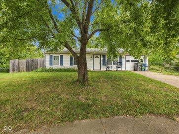 4214 Phoenix Drive Indianapolis IN 46241