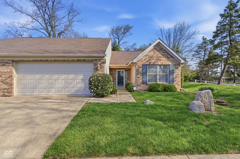 Photo of 10938 Tolliston Lane, Indianapolis, IN 46236 (MLS # 22094289)