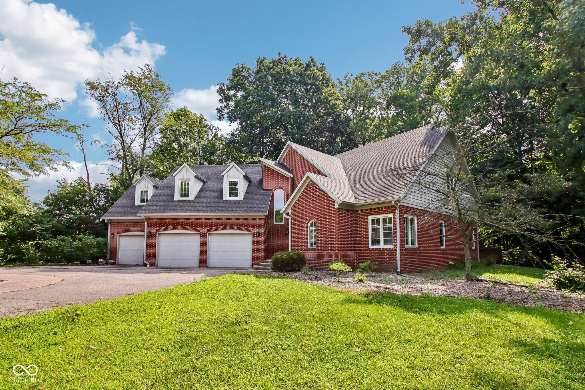 8819 Shetland Lane