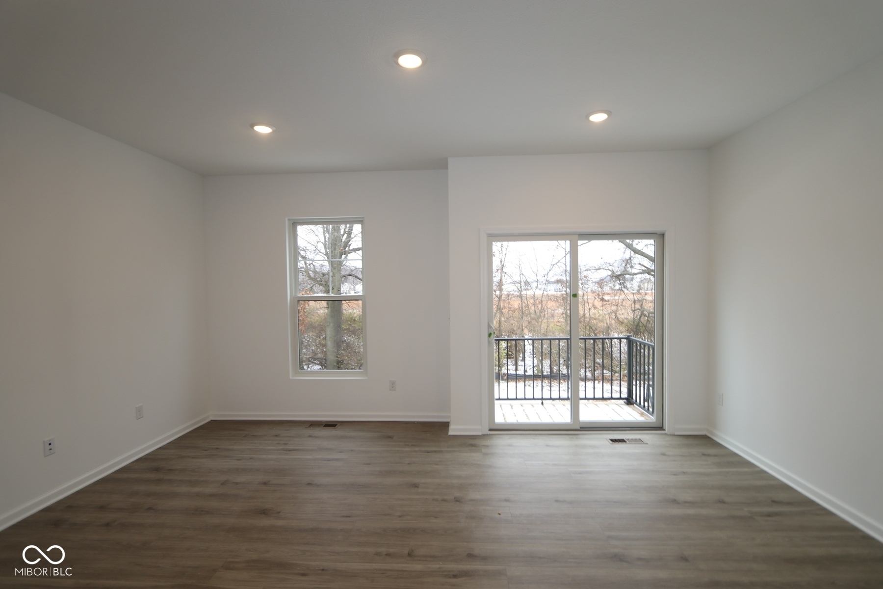 4497 Yellowwood Avenue