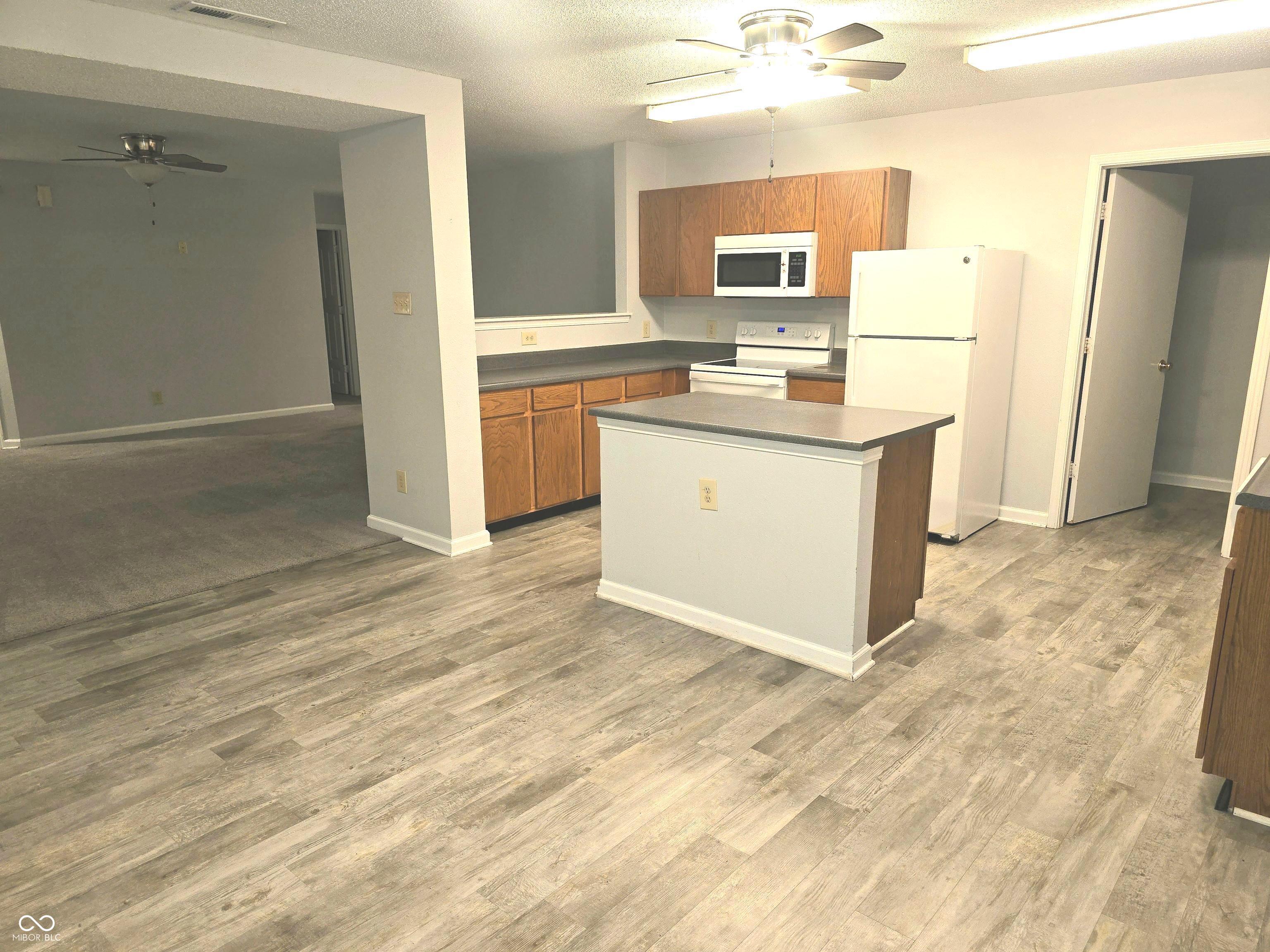 3324 Summer Breeze Lane