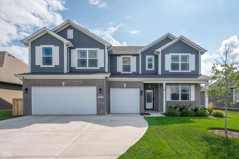 357 Carrick Glen Boulevard Pendleton IN 46064