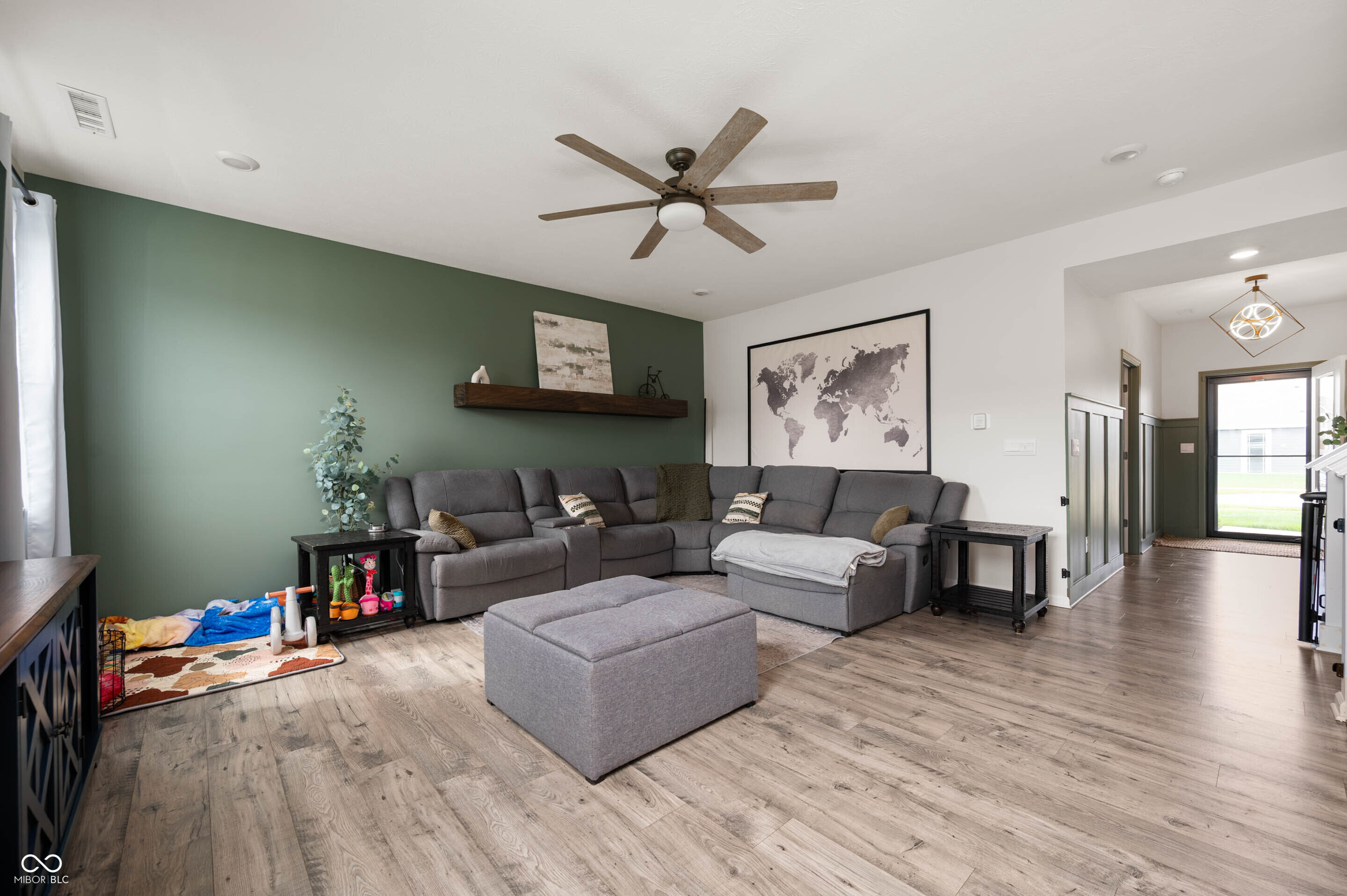 357 Carrick Glen Boulevard