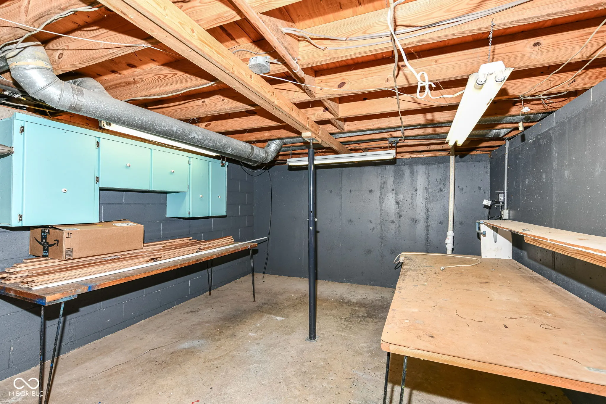 Carmel, Indiana 46032, United States, 3 Bedrooms Bedrooms, ,3 BathroomsBathrooms,Residential,Pending,37125