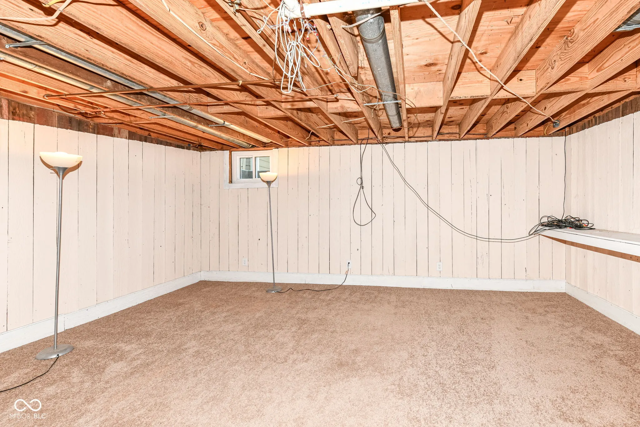 Carmel, Indiana 46032, United States, 3 Bedrooms Bedrooms, ,3 BathroomsBathrooms,Residential,Pending,37125