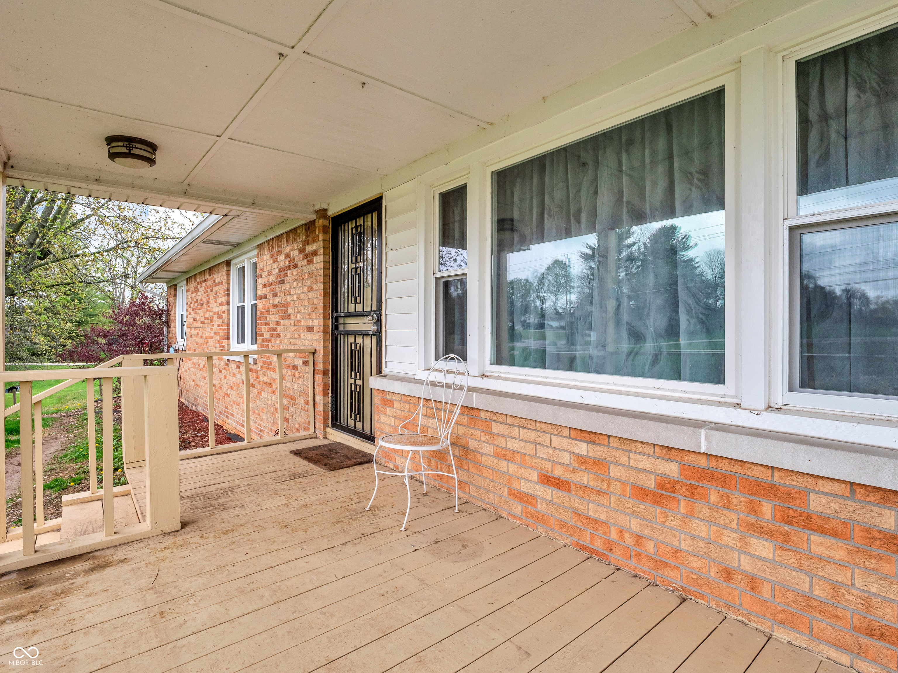 389 E State Road 42