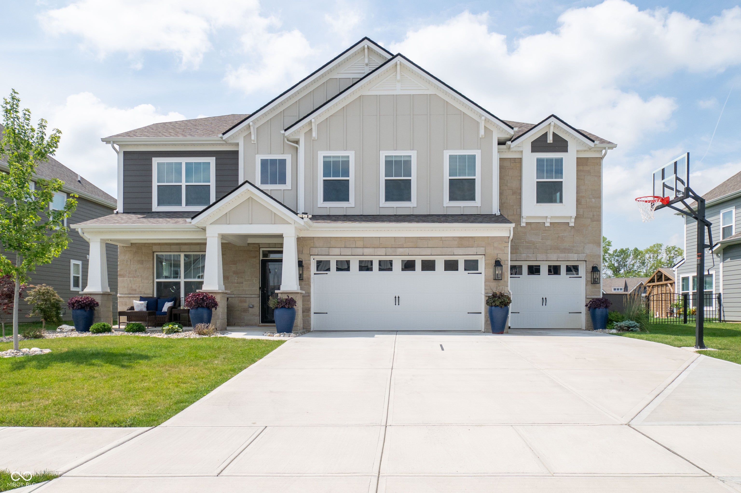 4331 Risen Star Way