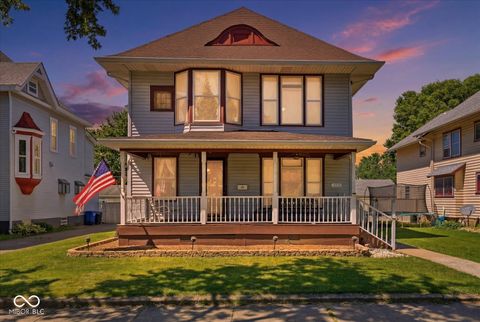 Photo for 330 W Broadway Street