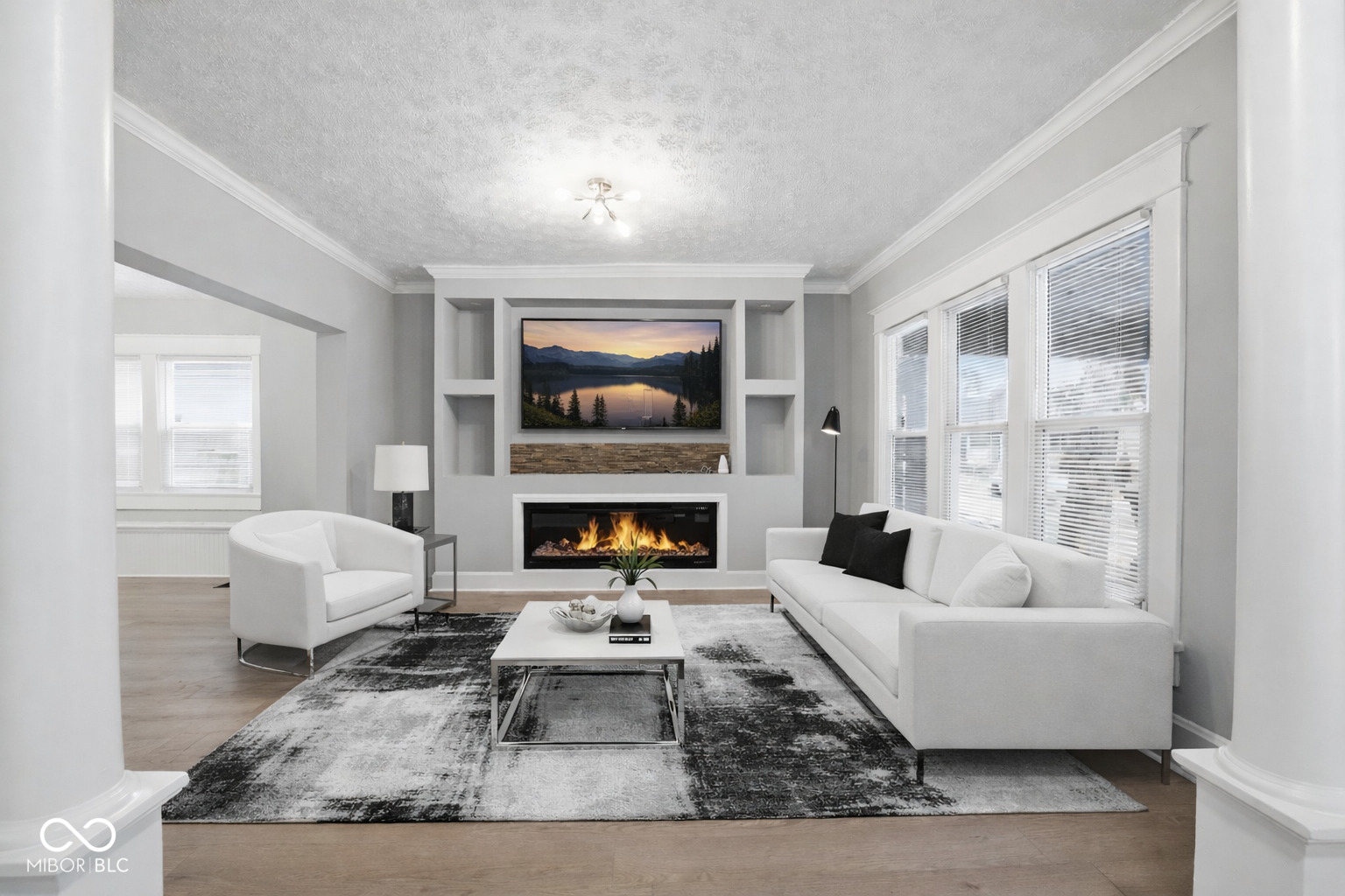 931 N Oakland Avenue