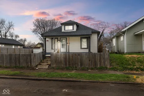 1216 N Ewing Street, Indianapolis, IN 46201 - MLS#: 22030025