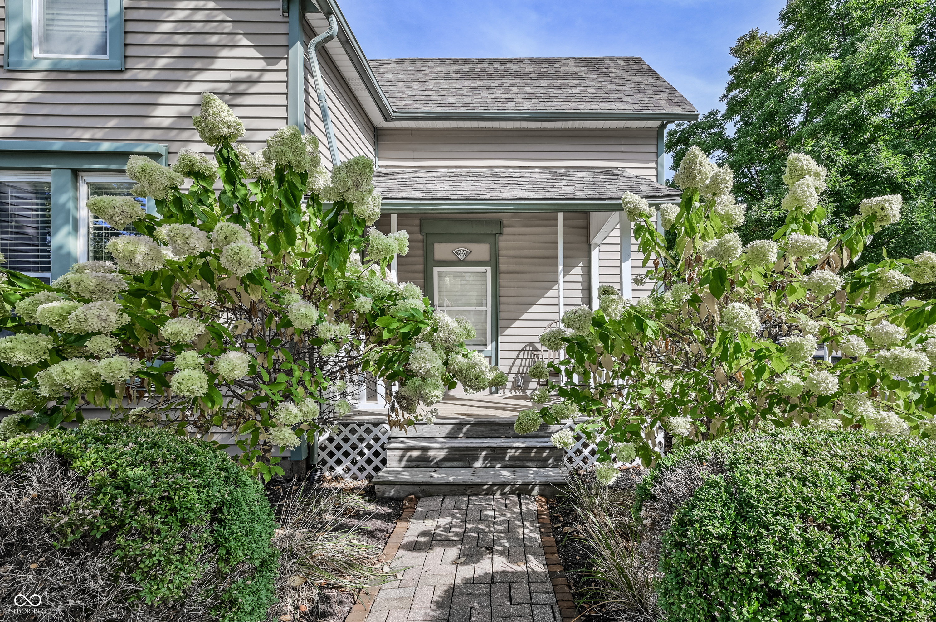 610 N Rangeline Road