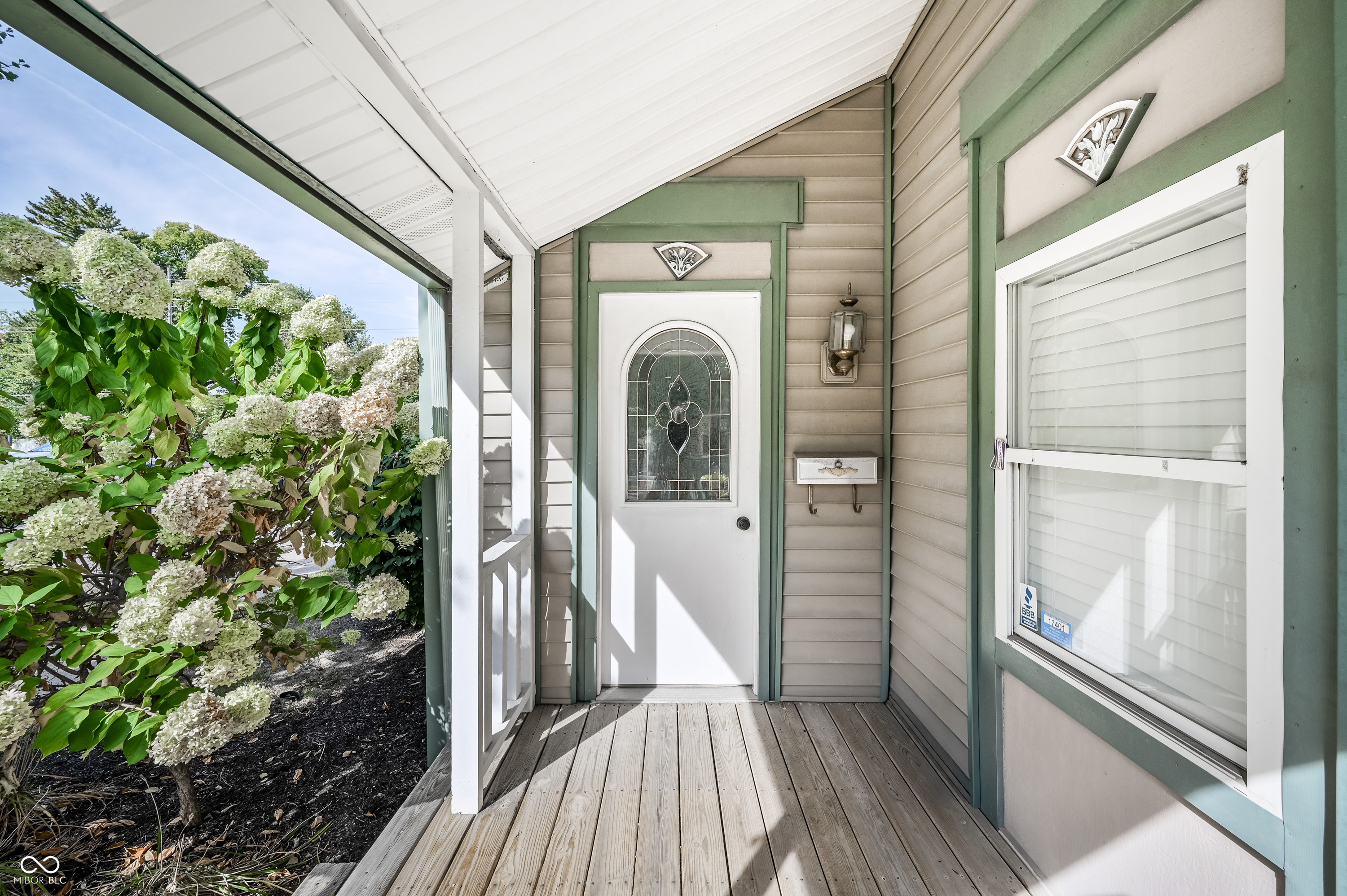 610 N Rangeline Road