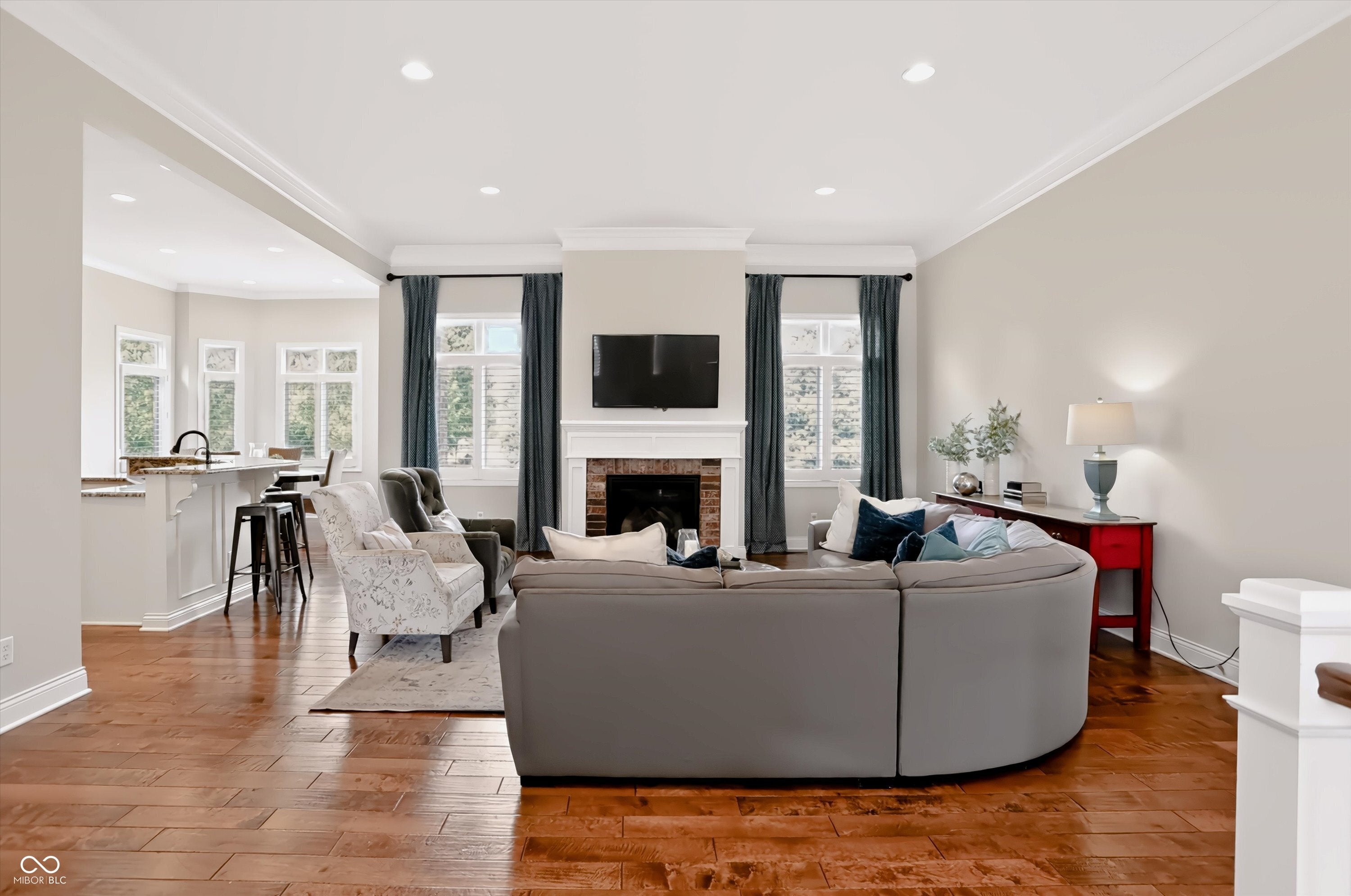 1812 Golden Field Drive